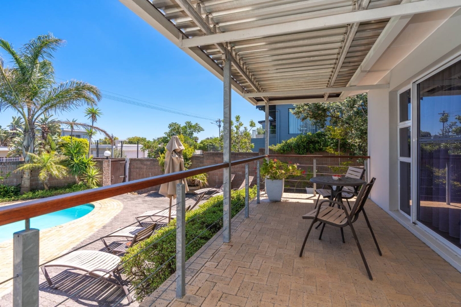 6 Bedroom Property for Sale in Milnerton Western Cape